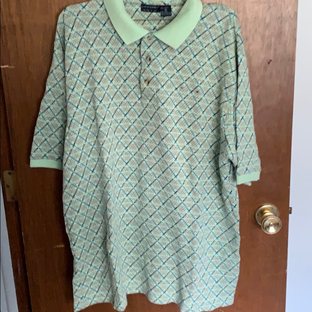 Men’s golf shirt